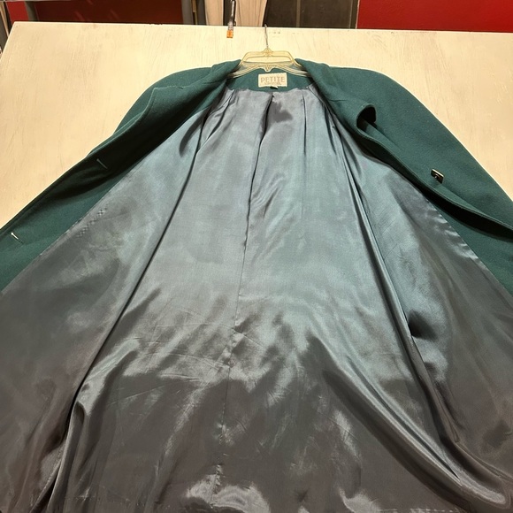 Vintage Petite Sophisticate Green Wool Coat Union Made USA ILGWU 1980s Fits L/XL - Picture 8 of 12